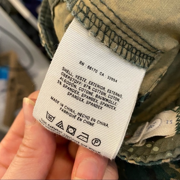 Anthro Hei Hei Sylvan Camo Floral Army Green Cargo Pants Boyfriend Slouch 26 - Picture 4 of 6